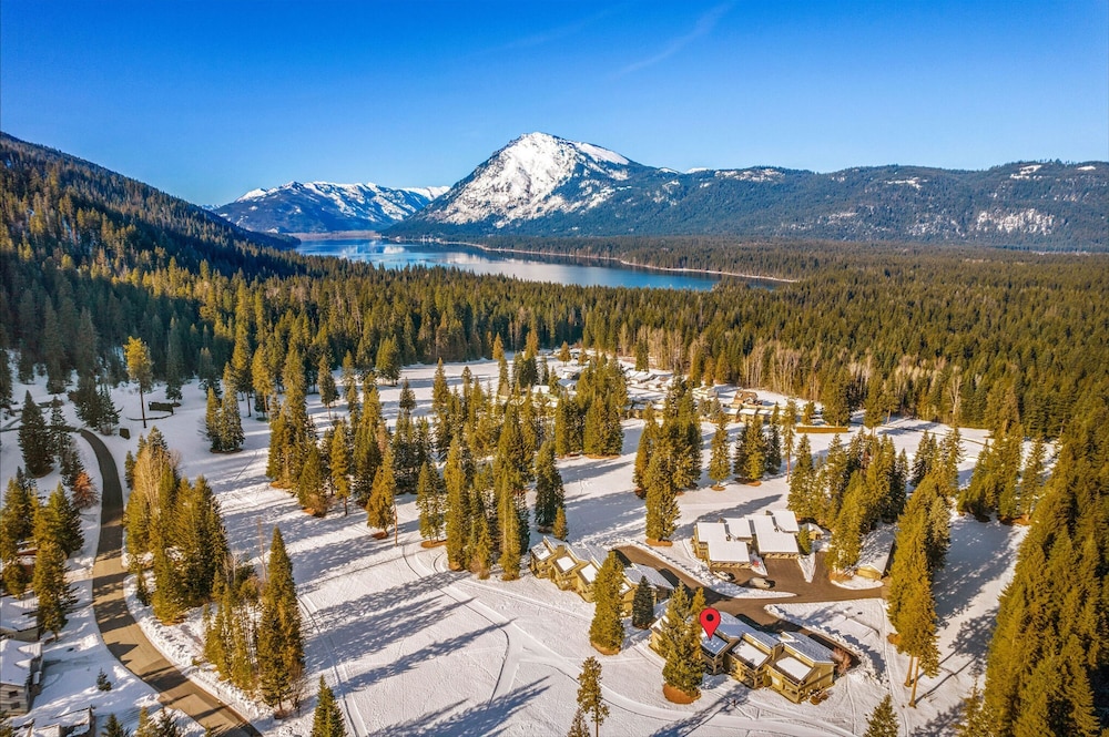 Snow Creek Peak Condo