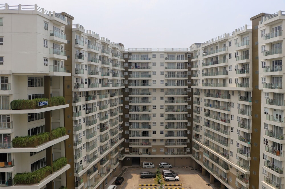 Serene 2Br At Gateway Pasteur Apartment