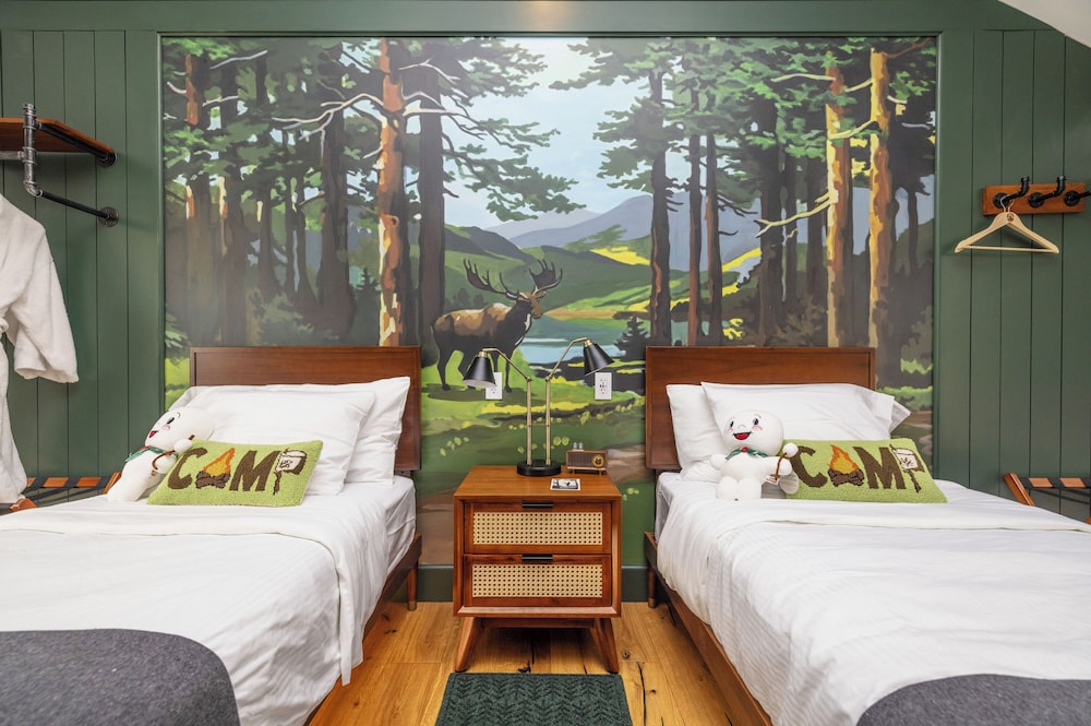Camp DeForest