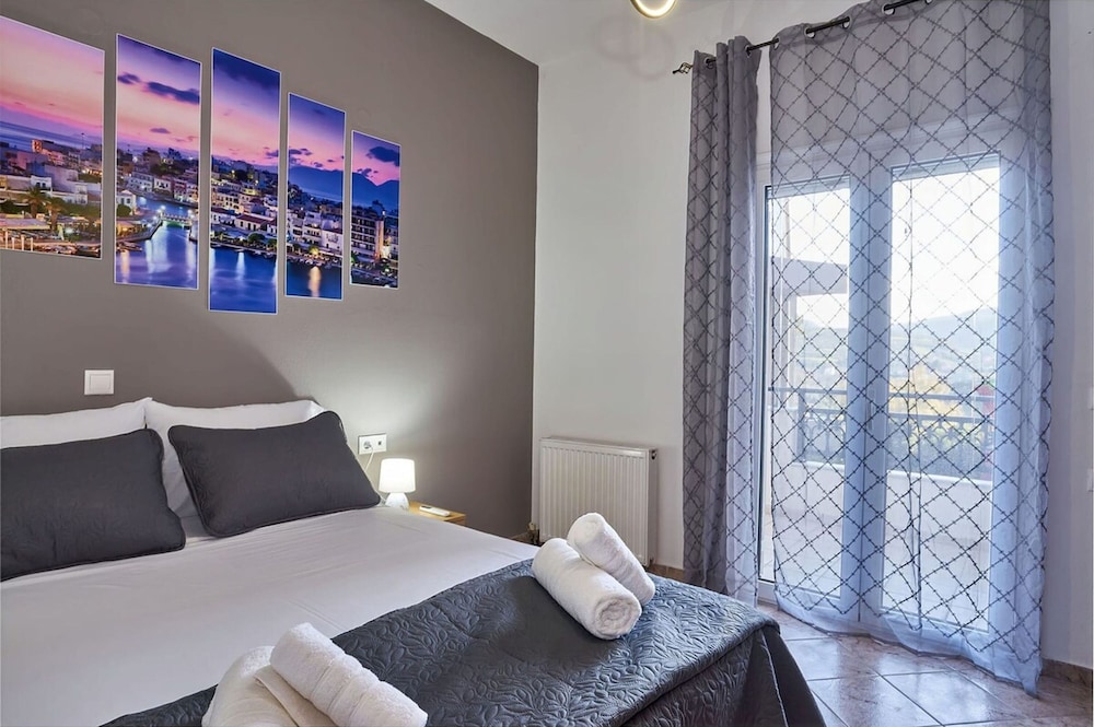 Middle Of Crete Apartment