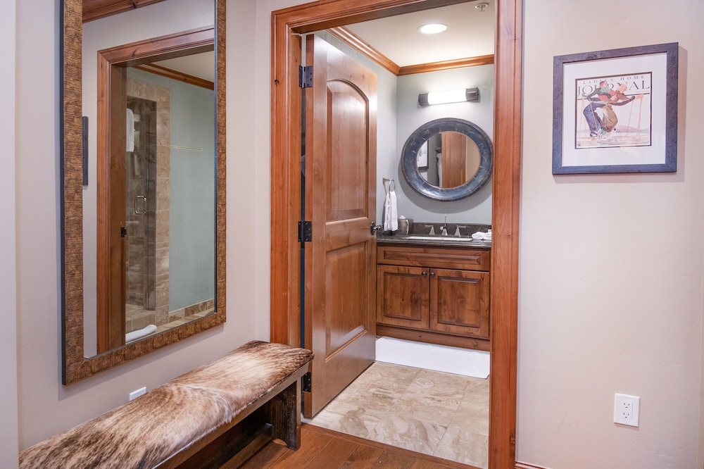 Vail Ski Resort Ritz Carlton Vacation Rentals