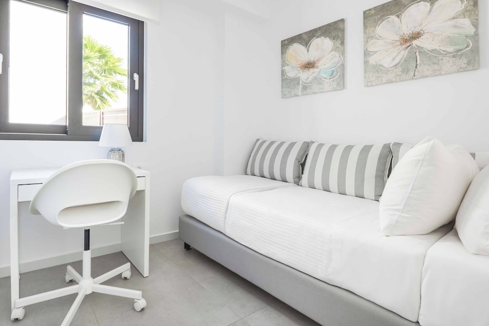 Kamelia Villa 2