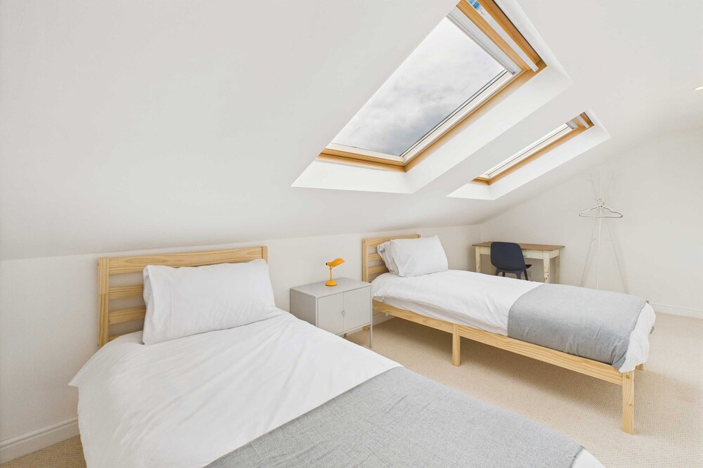 Host Stay Salty Place