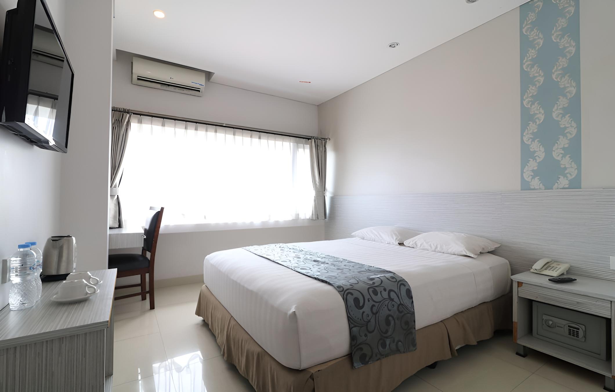 Kembang Hotel