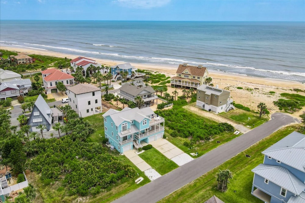 Beachfront 5BR Home With Ocean Views