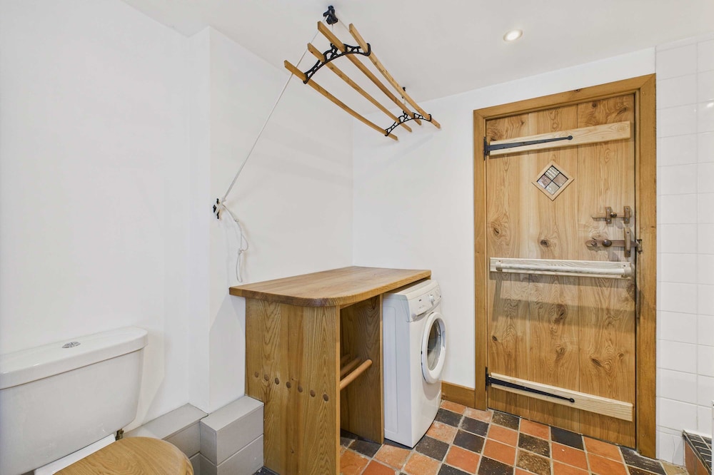 Host Stay The Bothy
