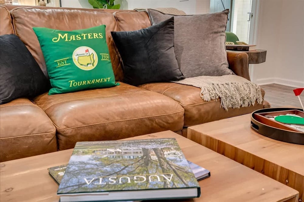Southern Luxury Retreat Augusta Nat l Golf Vibes