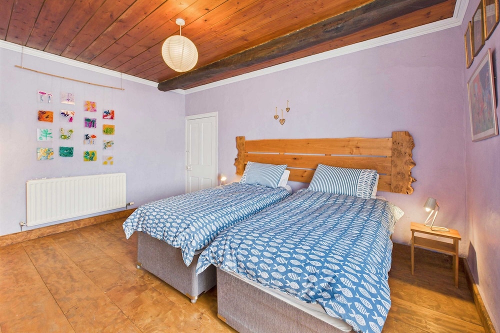 Host Stay Lowmoor