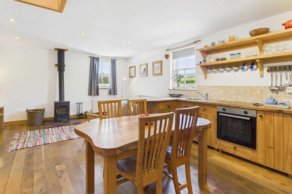 Host Stay The Bothy
