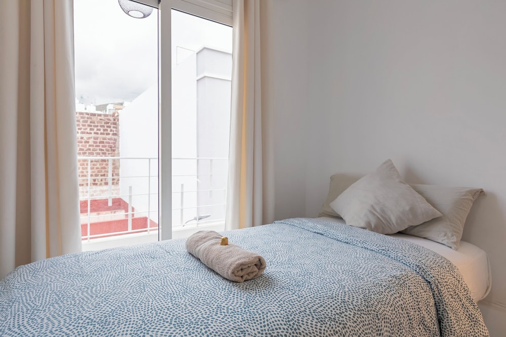 TENERIFE URBAN ROOMS
