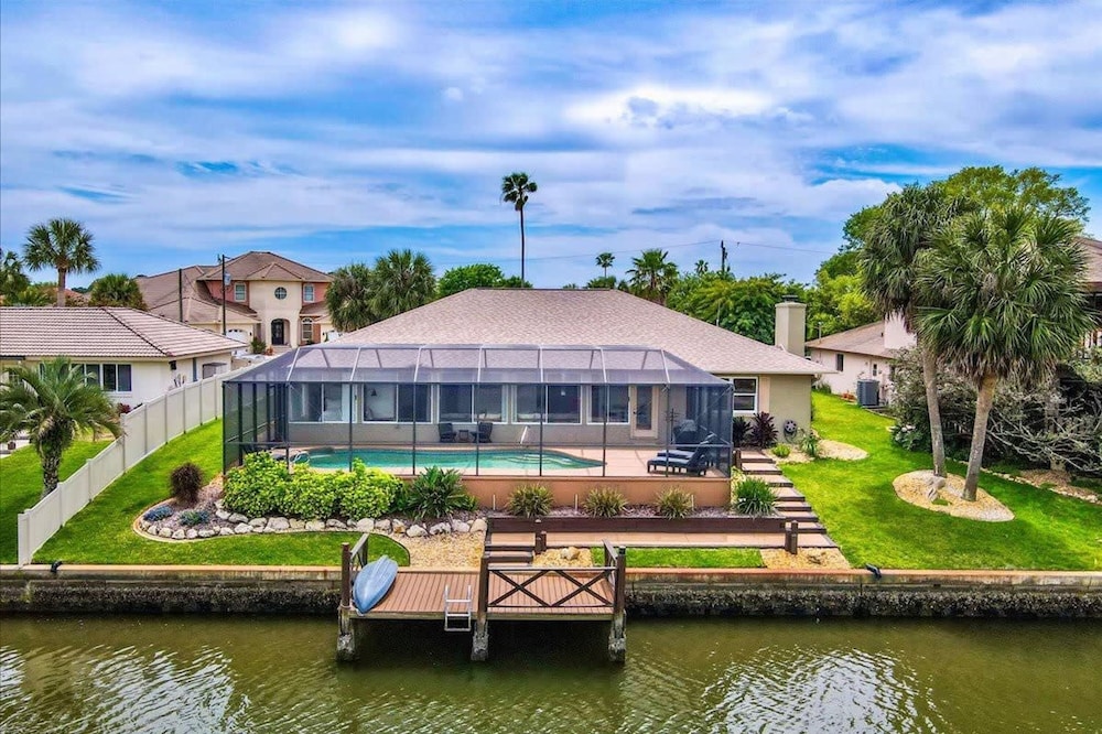 Casa Delfin Waterfront Heated Pool Wifi