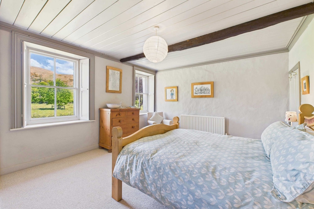 Host Stay Lowmoor