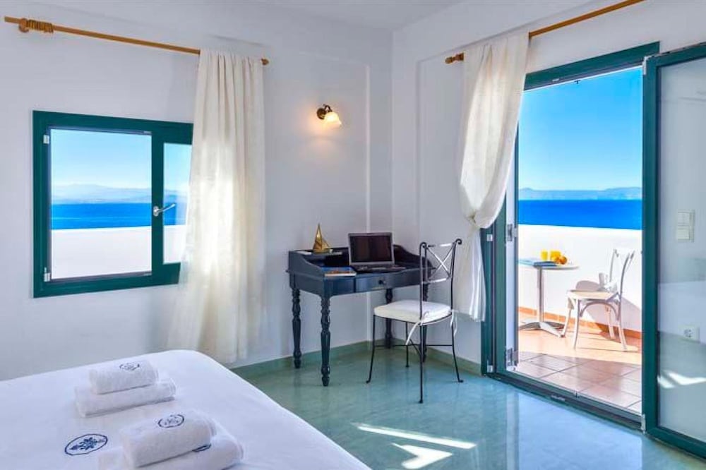 Tersanas Villas