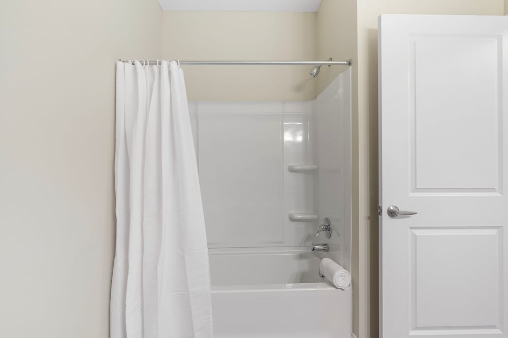 Powell Retreat Attached Garage Walk-in Shower