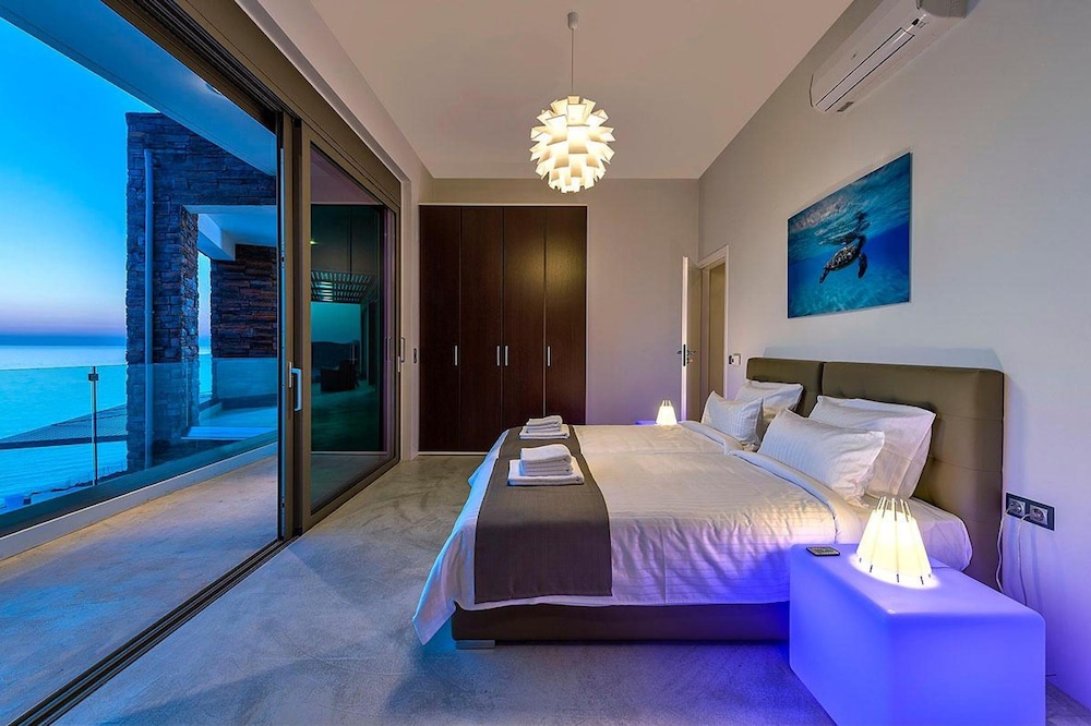 Tersanas Villas