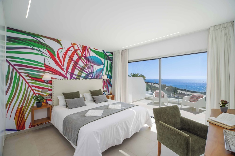 Marina Suite Villa Azul