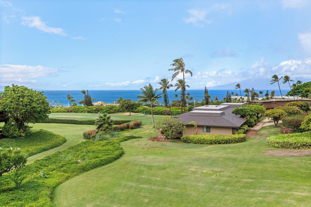 Kaanapali Plantation By Chase N Rainbows