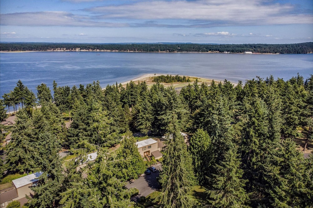 Best Life at the Point