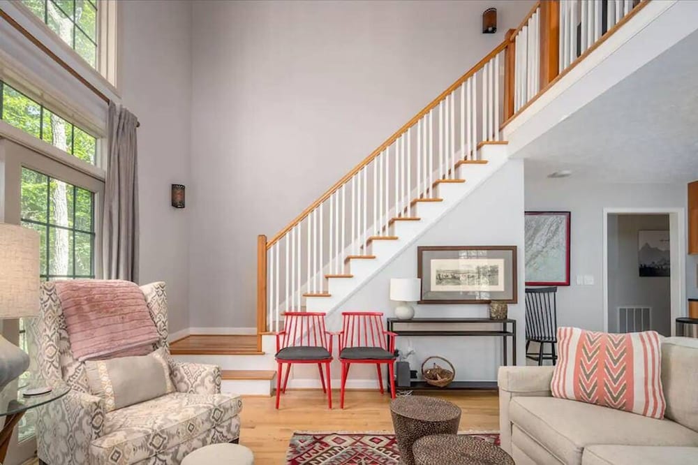 Adventure Awaits - Family Home