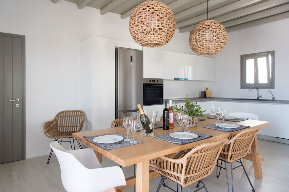 Rising Sun sea View Villa Near the Beach Paros