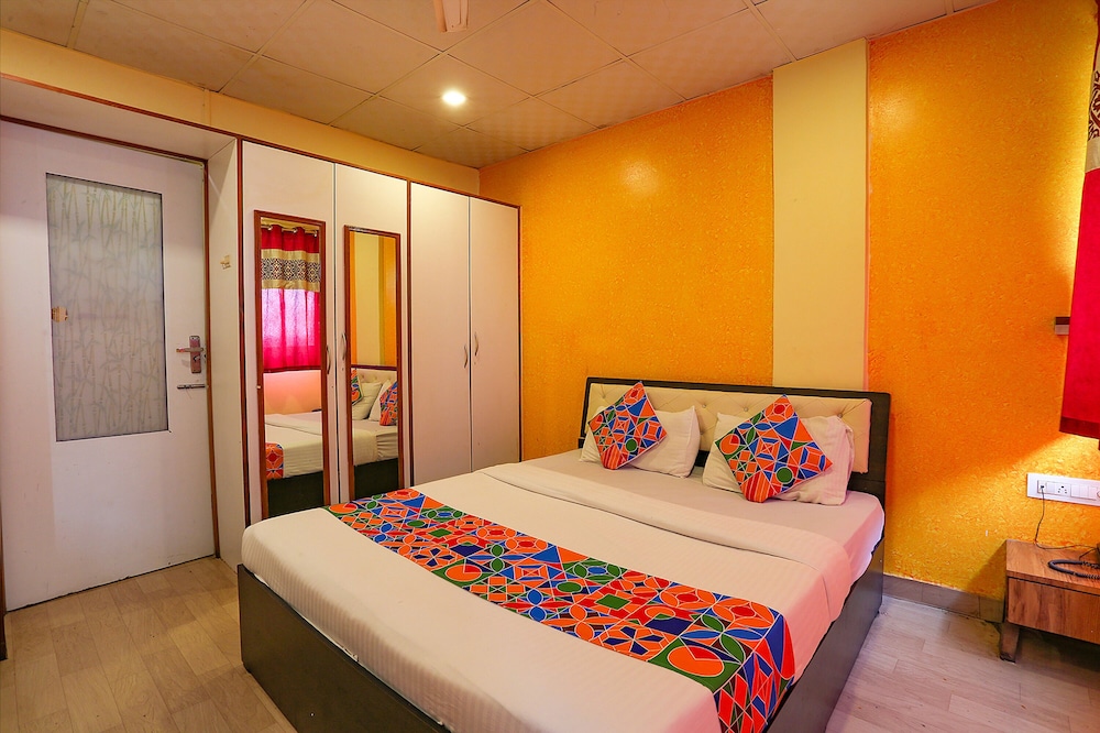 FabHotel Dream Inn I