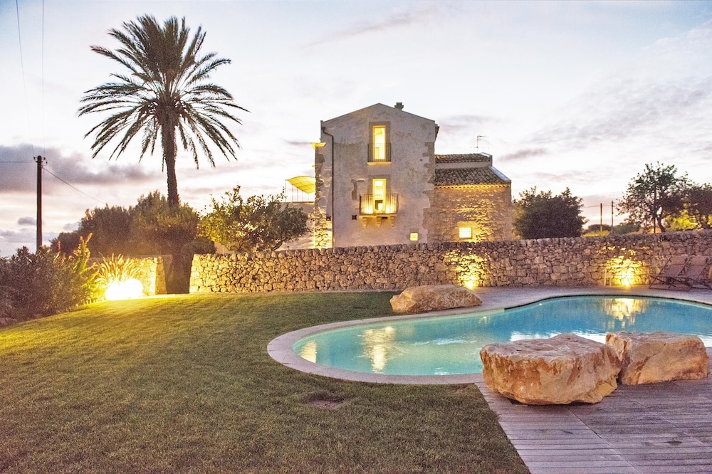 Villa Sorbo in Scicli view 2