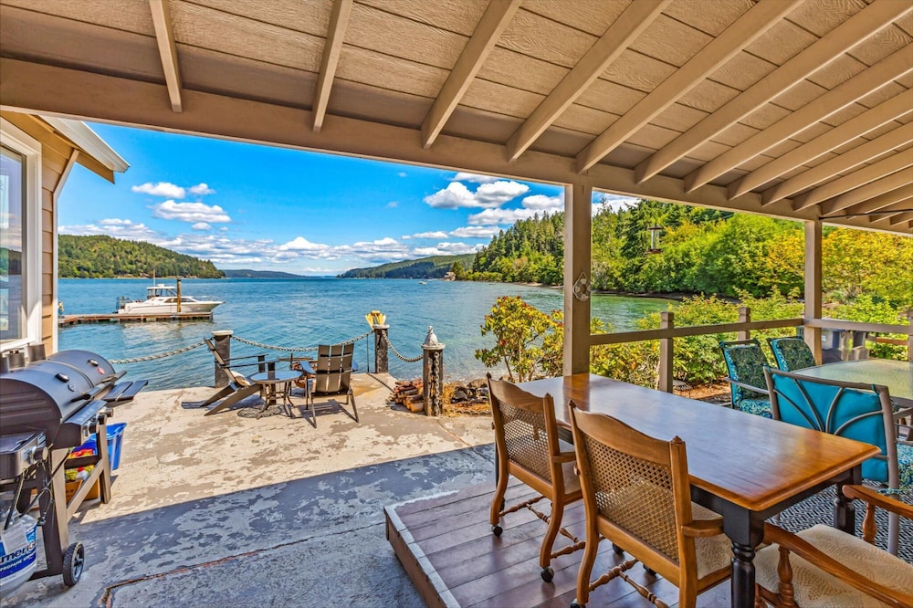 Utopia Cove in Union