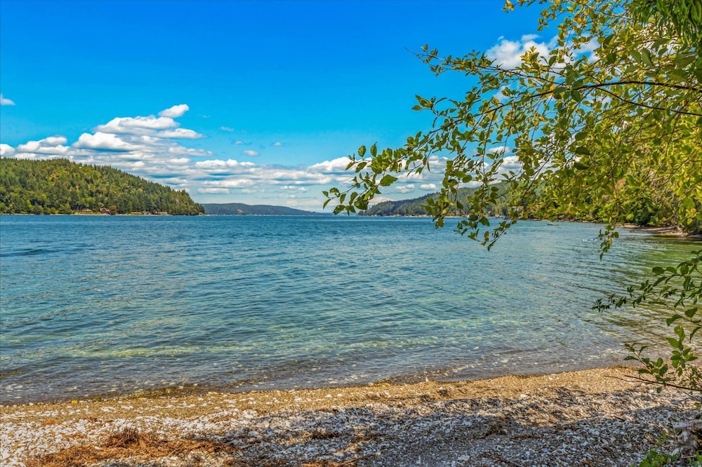 Utopia Cove in Union