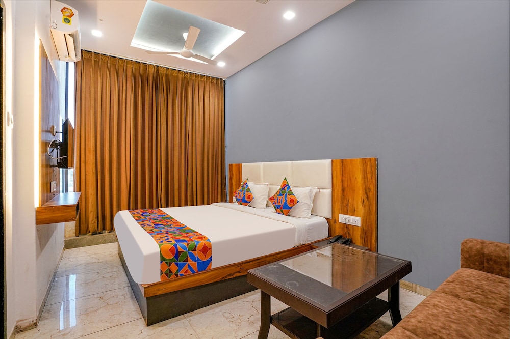 Fabhotel Prime Dumas