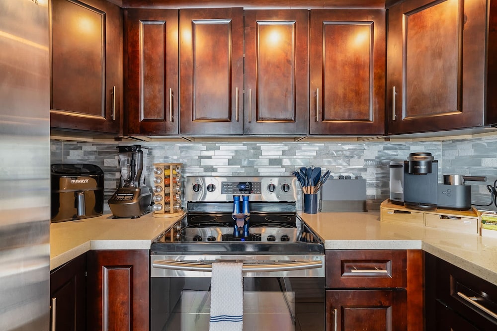 Luxury Oceanfront Condo With Private Beach Access