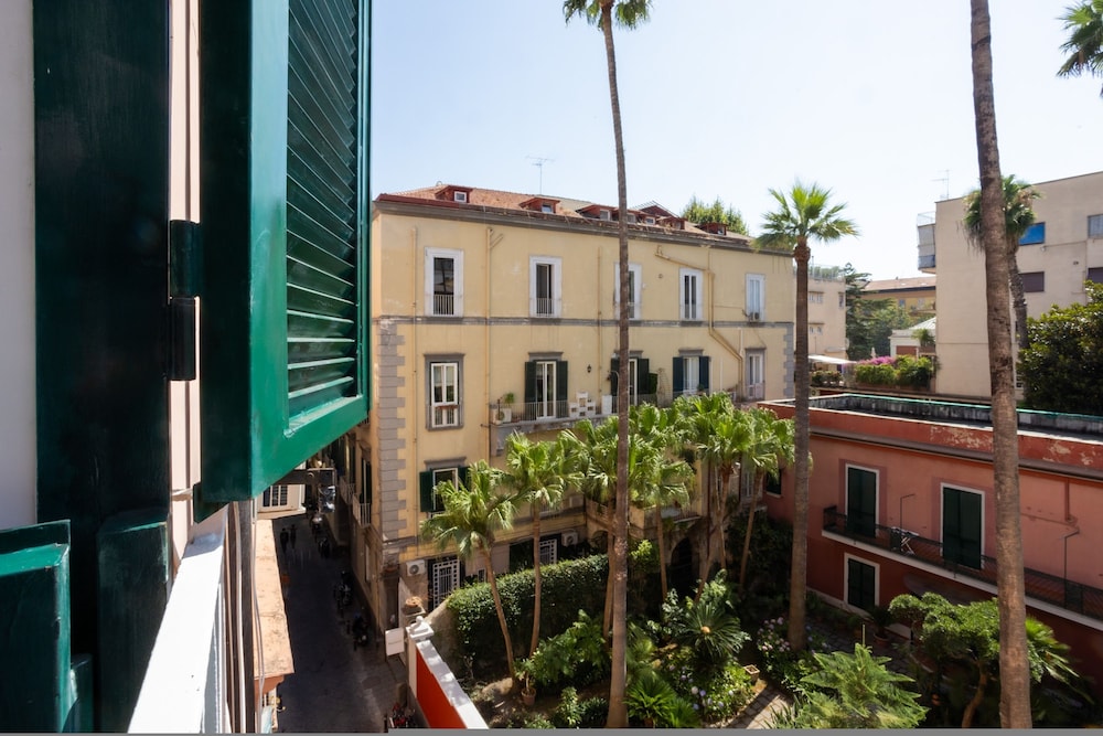 Don Vittorio a Chiaia - Camera 1