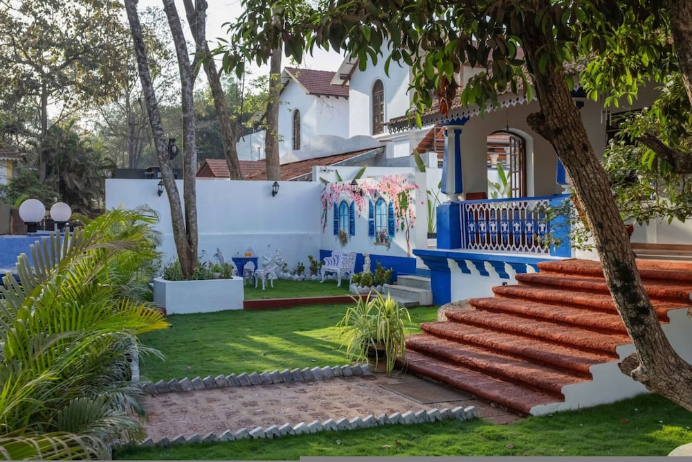 3bhk Portuguese-style Villa w Pool Casa Aloma