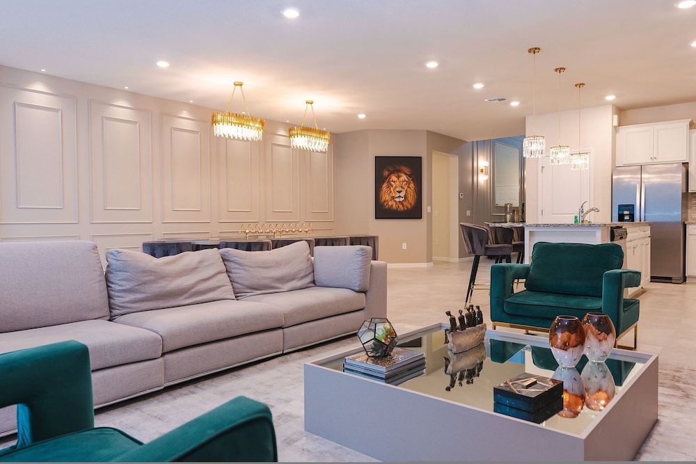 New Home Luxury 8 Bedrooms At Windsor Island