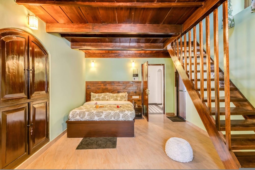3bhk Portuguese-style Villa w Pool Casa Aloma