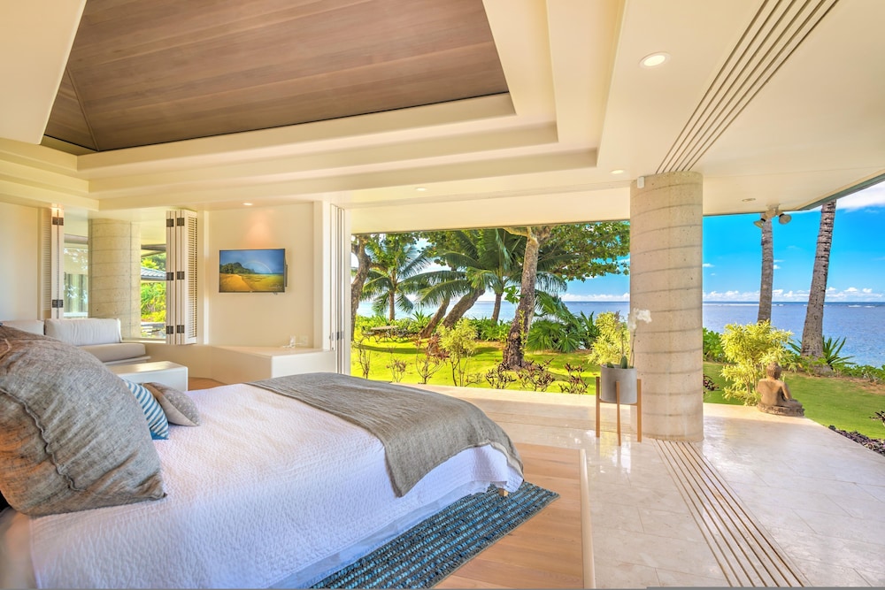 Anini Beachfront Home