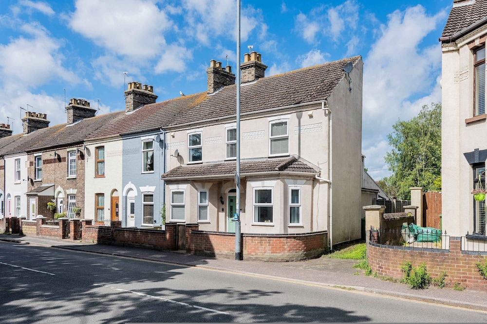 Host Stay The Haven at Church Road