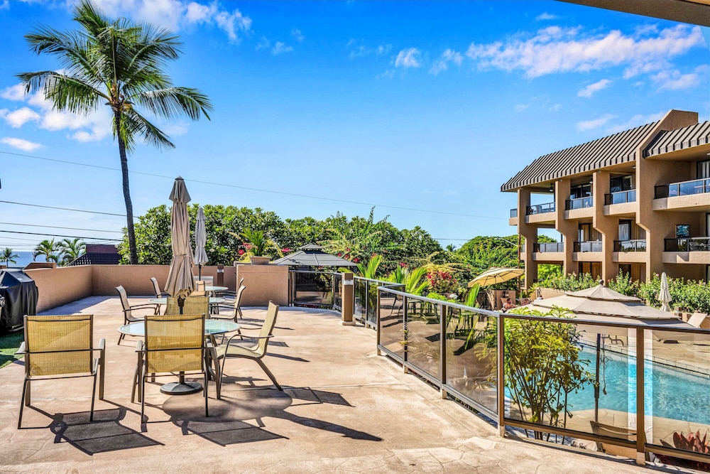 Cozy Hawaiian Unit! - Great Ocean View - Sleeps 4+ - Vrkcv