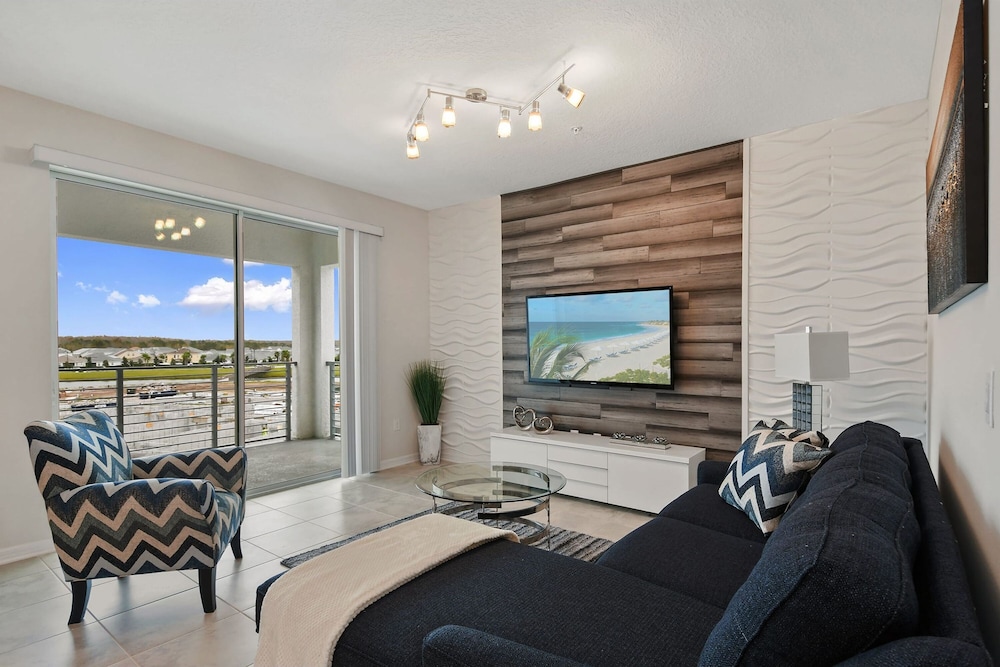 3120 Unit 406 Stunning 2B Apartment