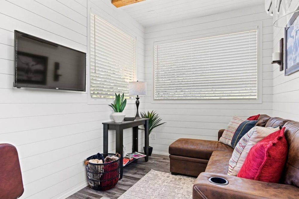 New The Texas Longhorn-luxury Container Home