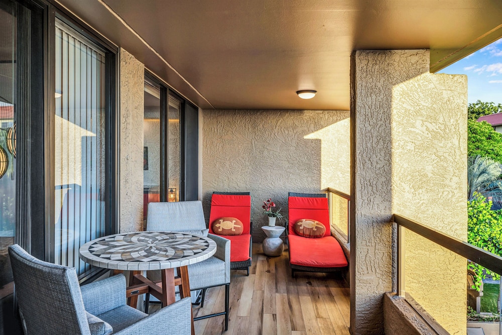 Cozy Hawaiian Unit! - Great Ocean View - Sleeps 4+ - Vrkcv