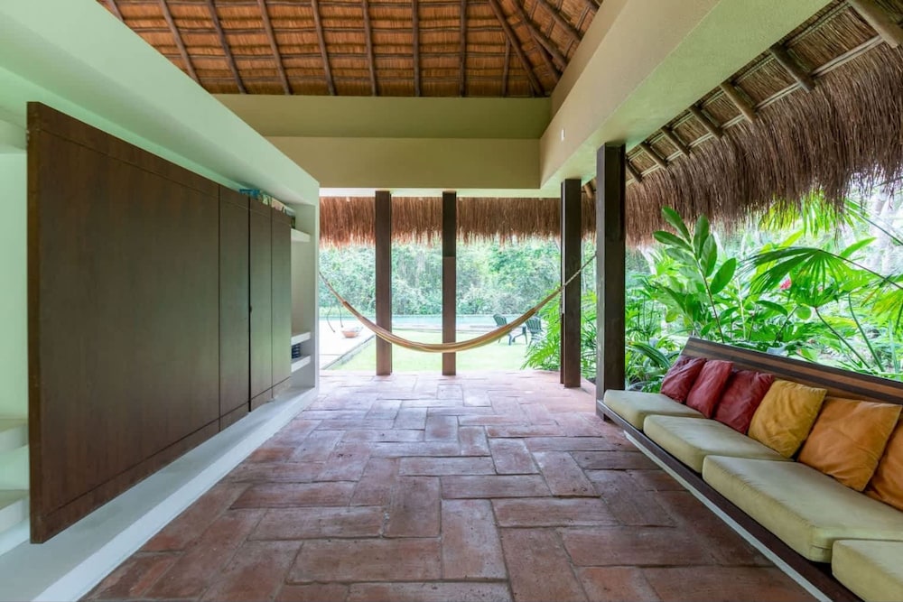 Atonishing 5BR Villa at Mesa de Yeguas
