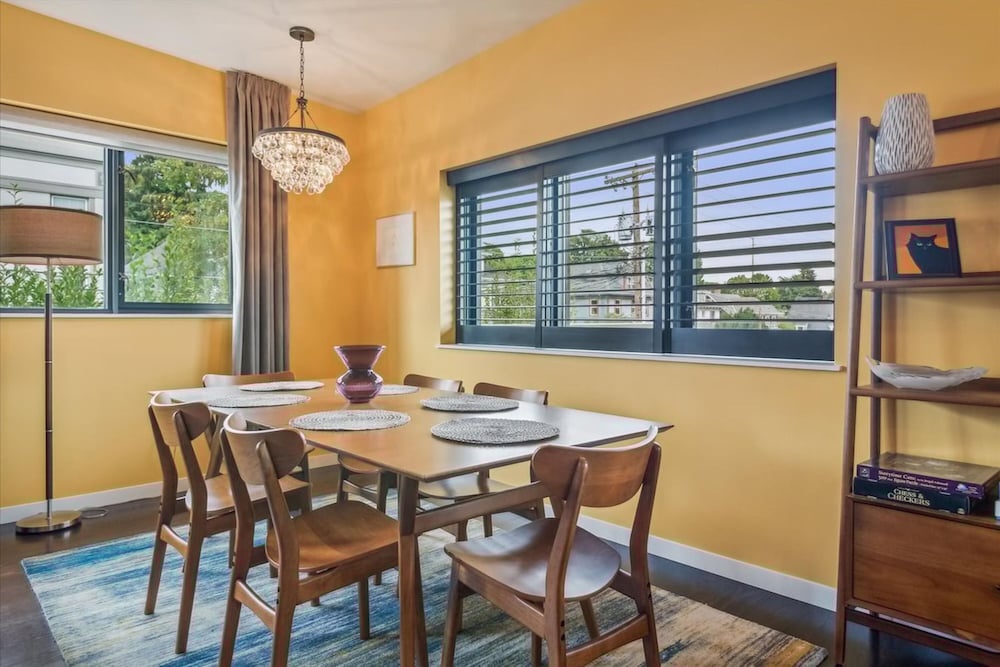 Meadowlark Suite - 201 2b1b