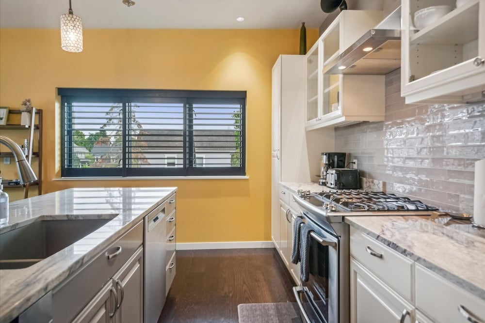 Meadowlark Suite - 201