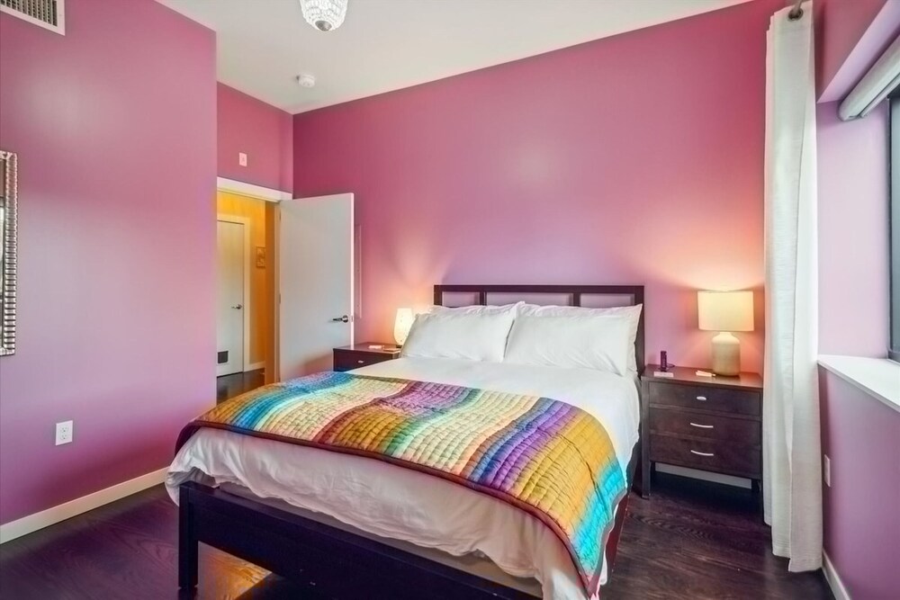 Meadowlark Suite - 201 2b1b
