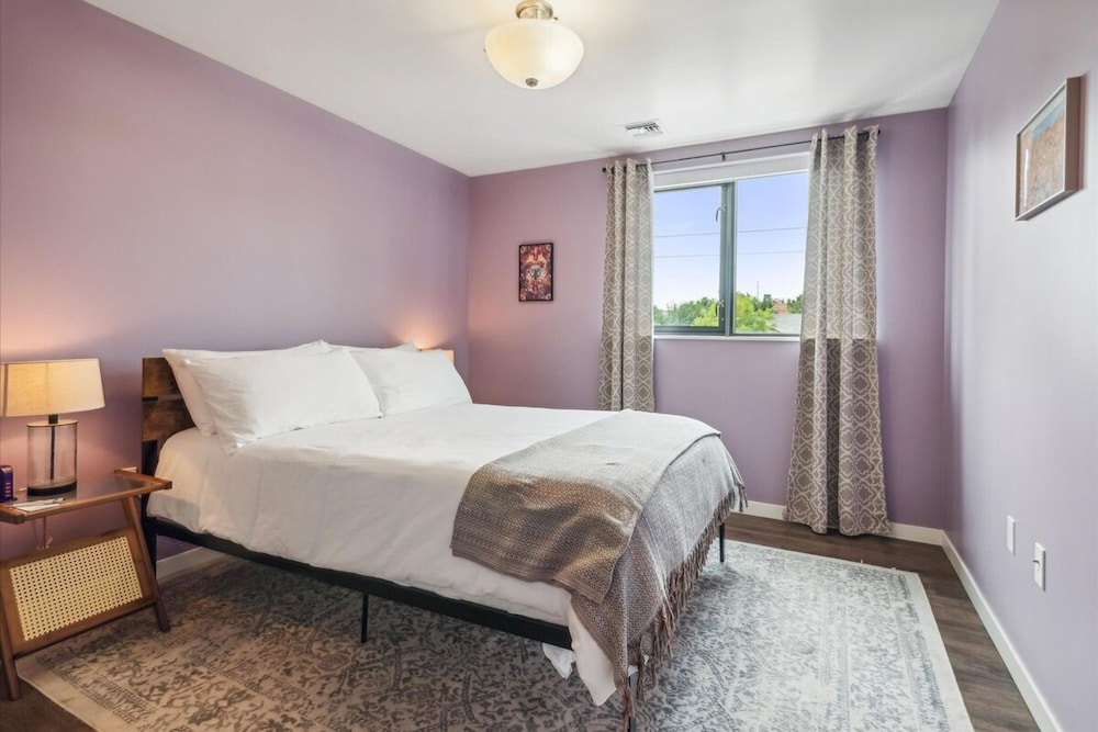 Chinook Suite - 203 in Portland