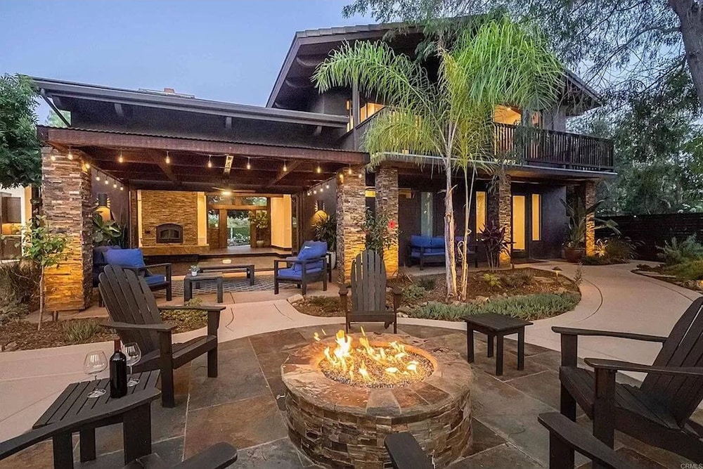 Private Resort in Lake Hodges