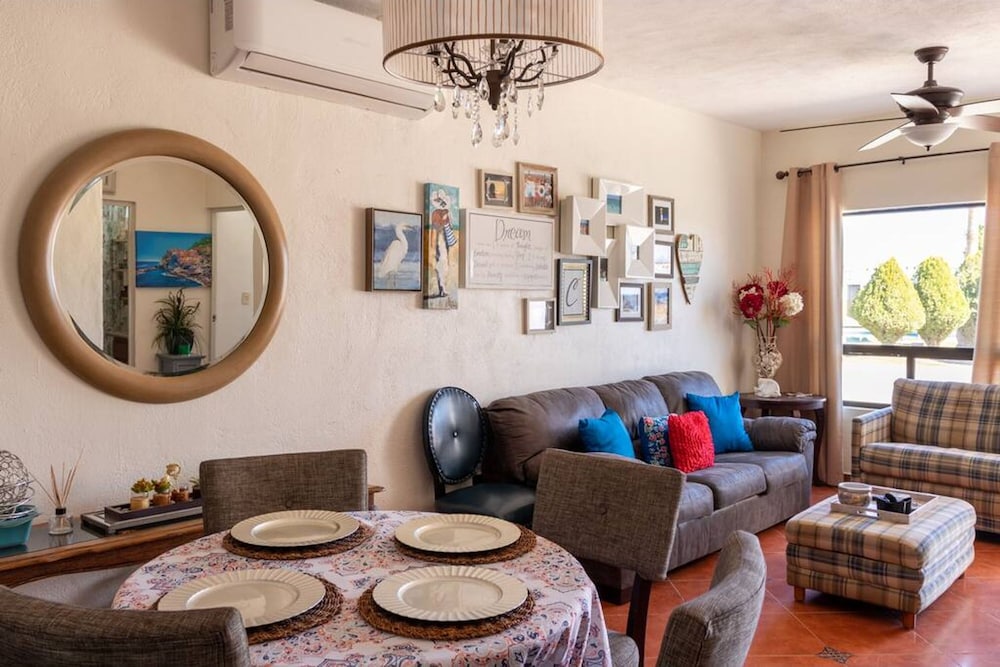 Mexican Ambience Townhome With Pool 2