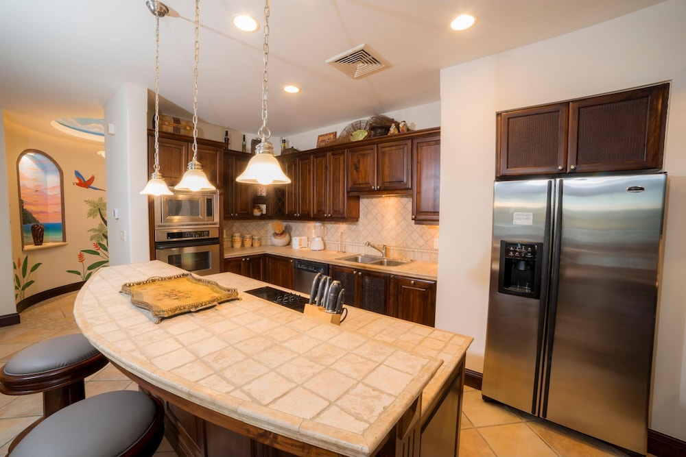 Marbella 3D 3 bdr 3 1 2 Bath Ocean View view 5