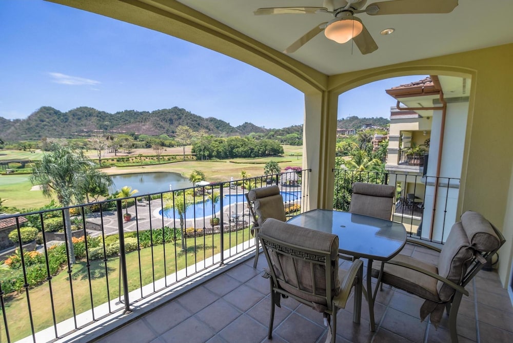Del Mar 3C - 3 bdr 2 Bath - Ocean View view 3