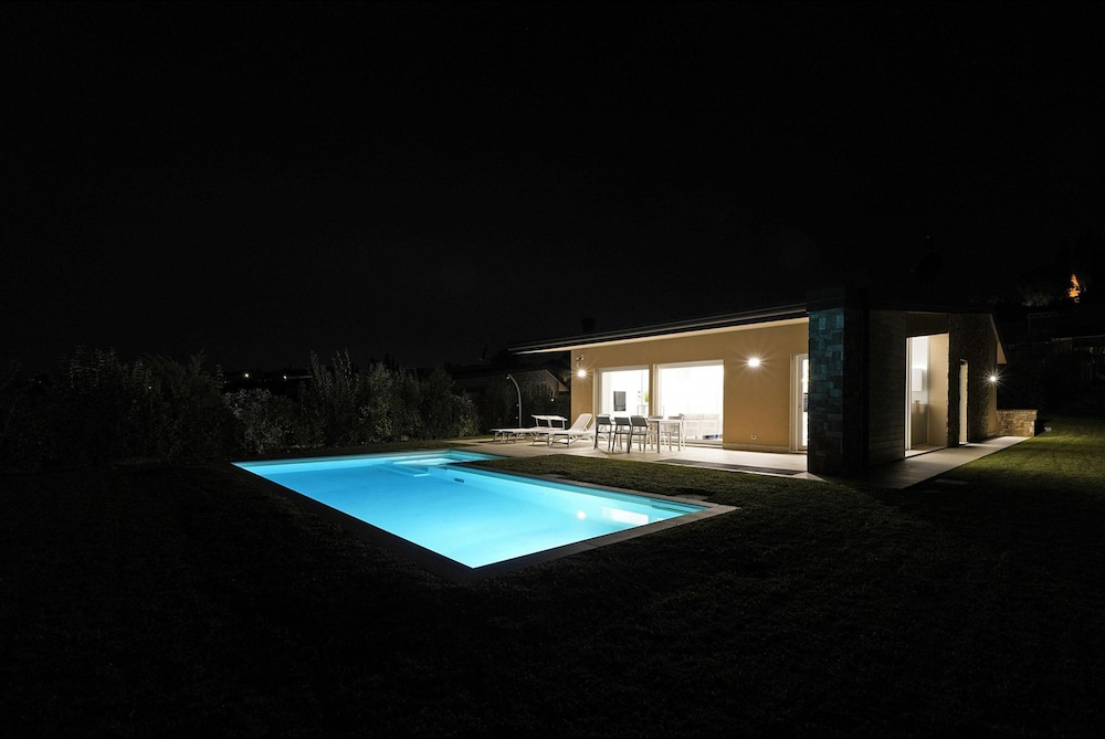 Villa Ester by Wonderful Italy view 5